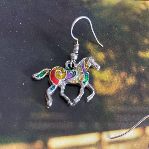 Equestrian Horse Enameled Earrings - Picture 12 of 12